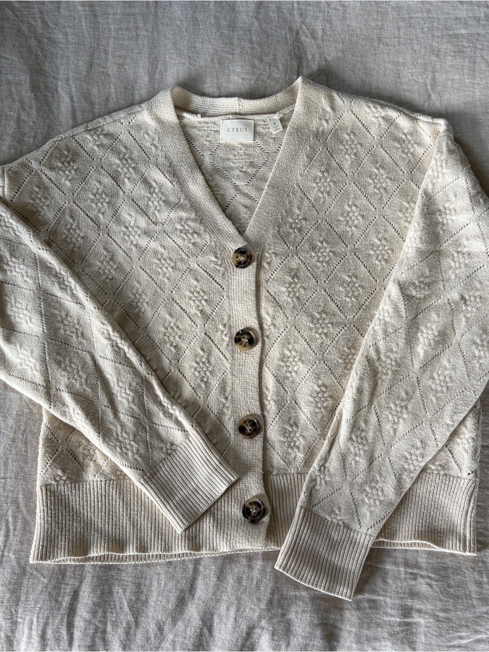 CYRUS Ivory Diamond-Textured V-Neck Button Cardigan